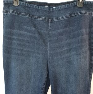 Seven7 Sz 18W Revenge Flare Pull-On Jeans
